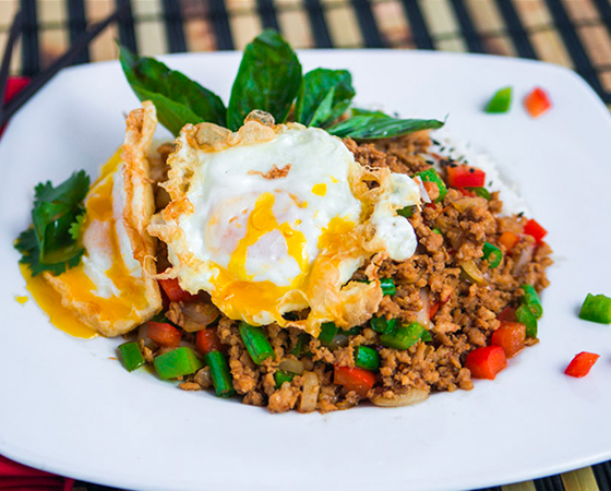 Image: Mom's Siam 2 Restaurant photo 3